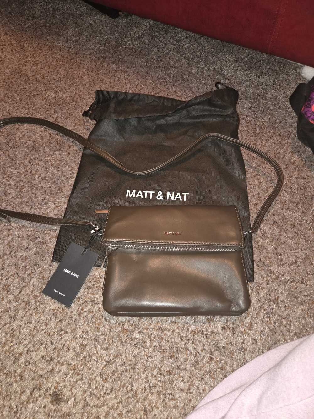 Matt & Nat Brown Menβs Leather-Look Belt Bag